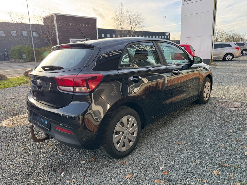 Kia Rio 1,2 CVVT Base+ 5d