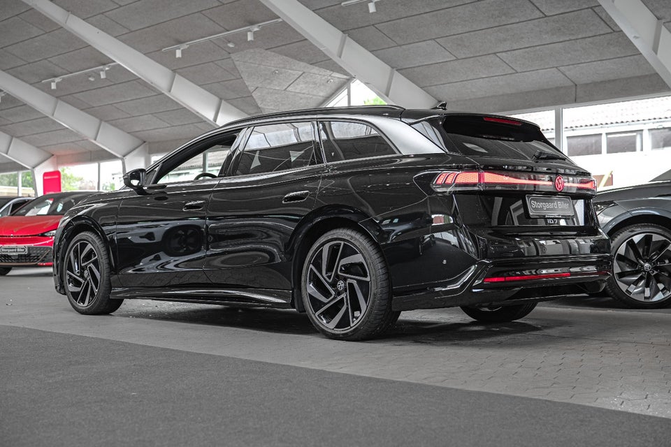 VW ID.7 77 Pro Tourer 5d