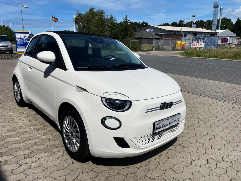 Fiat 500e 42 Icon Pack Cabrio 2d