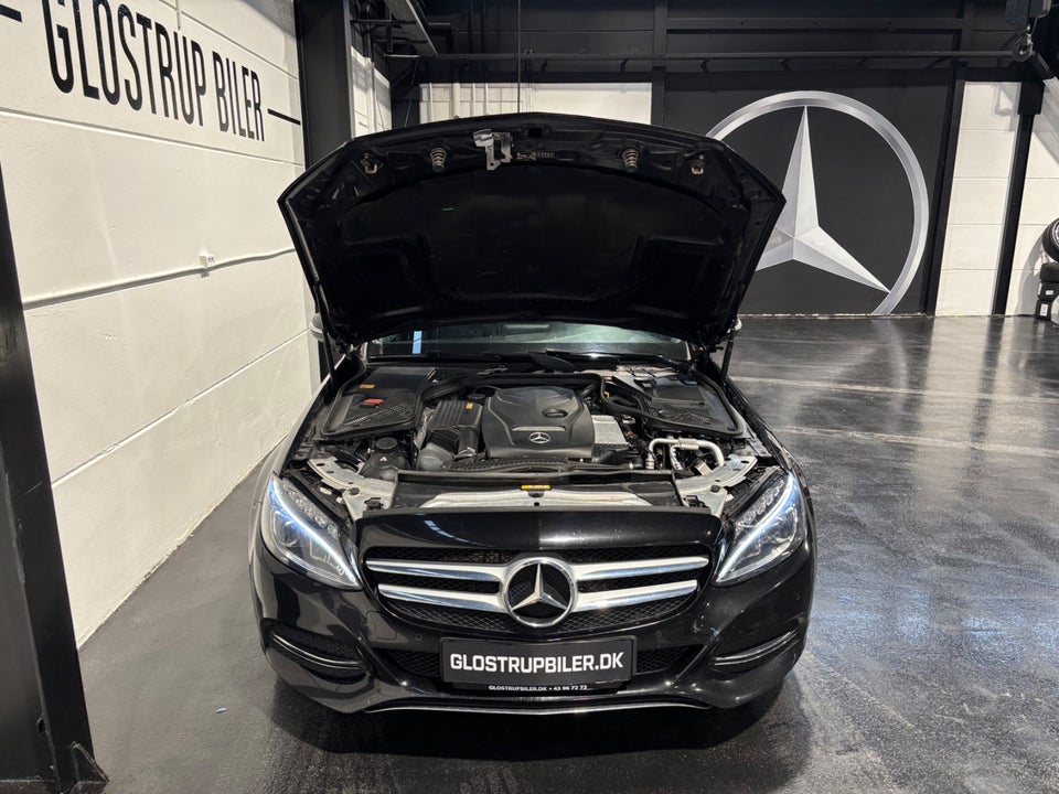 Mercedes C200 2,0 Avantgarde stc. aut. 5d