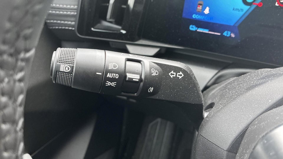 Renault Scenic E-Tech 87 Iconic 5d