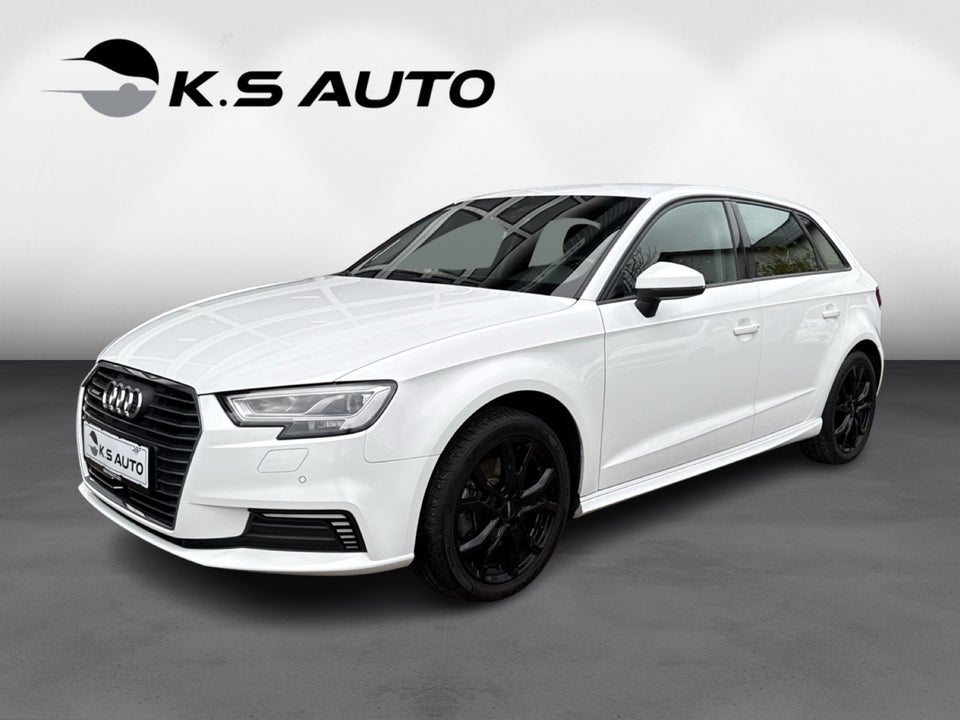 Audi A3 40 TFSi e Sportback S-tr. 5d