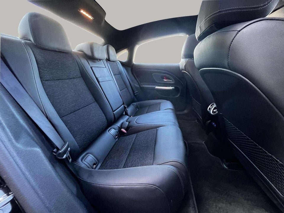 Mercedes CLA250+ EQ Progressive Advance Plus 4d