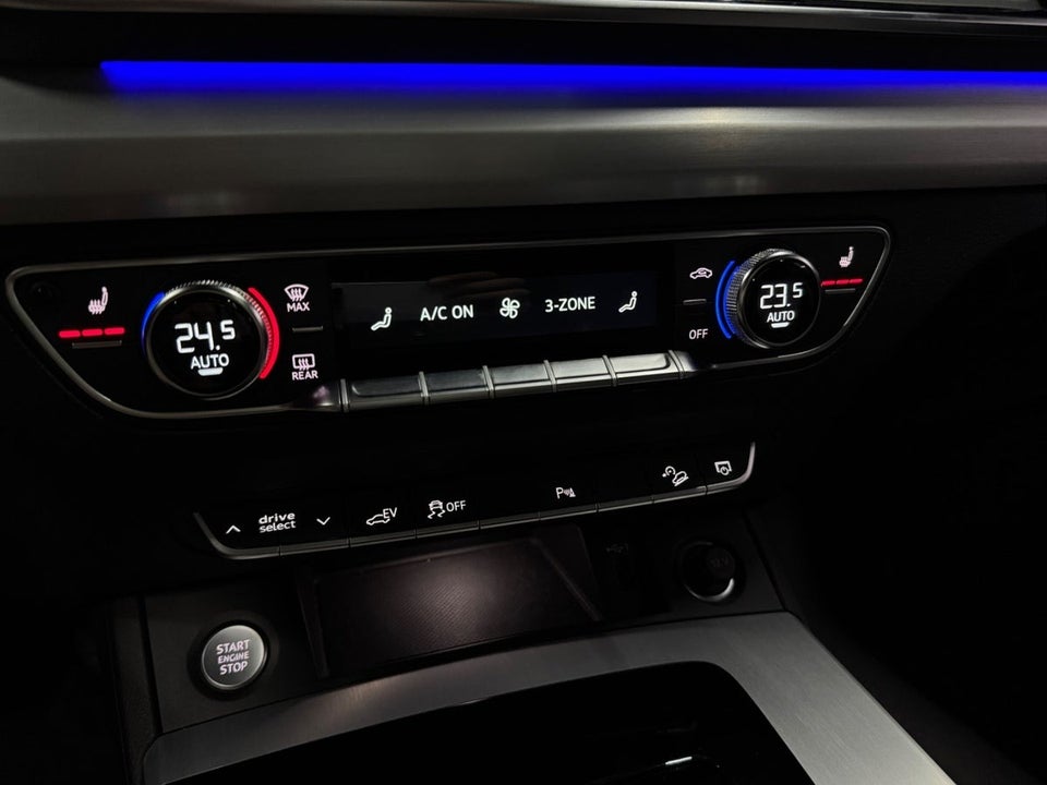 Audi Q5 50 TFSi e S-line quattro S-tr. 5d