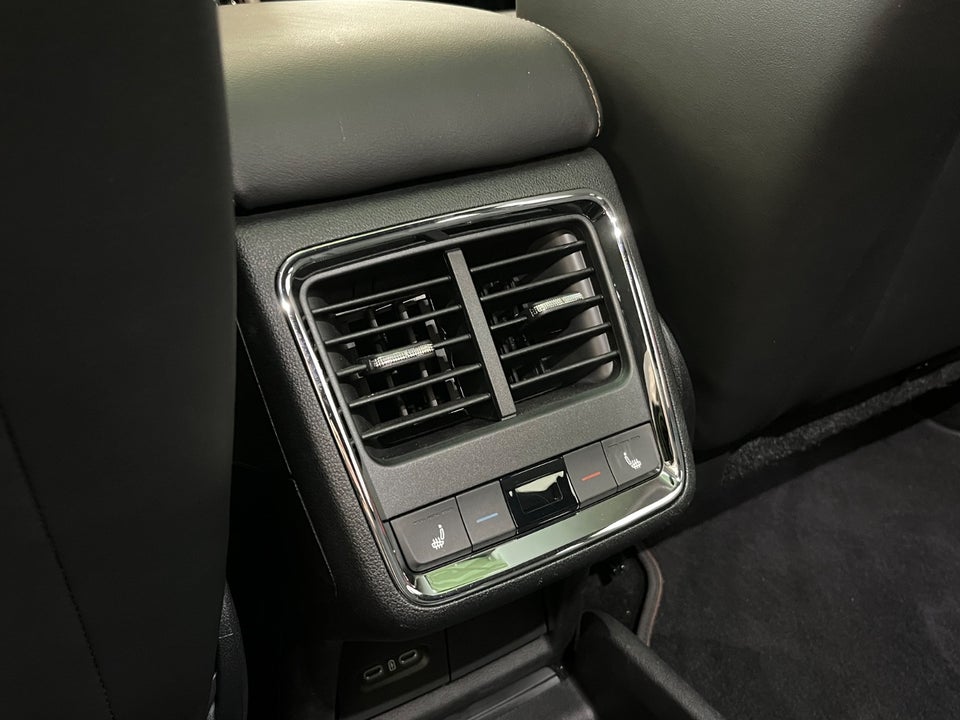 Skoda Enyaq 85 iV Laurin & Klement 5d