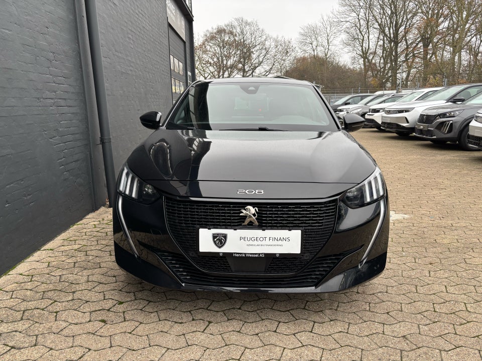 Peugeot e-208 50 GT Limited 5d