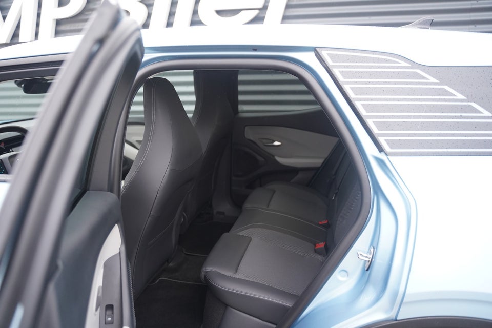 Ford Explorer 82 Select Extended Range 5d