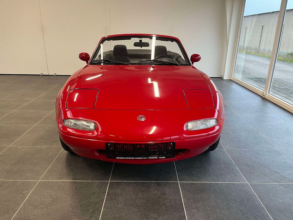 Mazda MX-5 1,6i 16V 2d