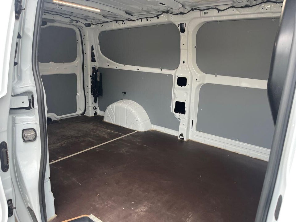 Ford Transit Custom 300L 2,0 EcoBlue Trend