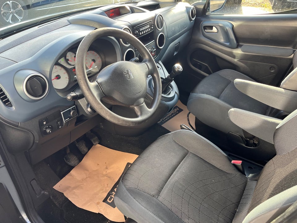 Peugeot Partner Tepee 1,6 e-HDi 92 Active 5d