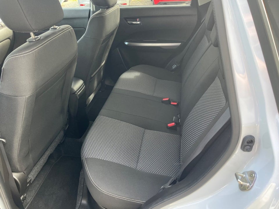 Suzuki Vitara 1,0 Boosterjet Active 5d