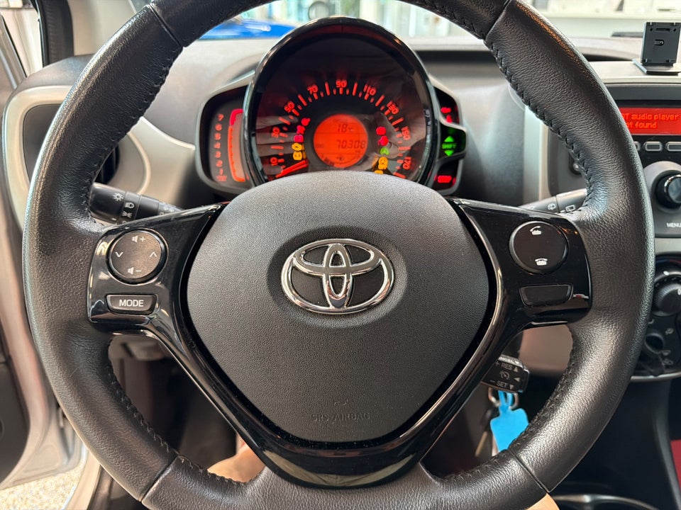 Toyota Aygo 1,0 VVT-i x 5d