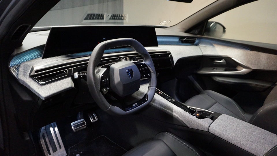 Peugeot e-5008 77 GT Pack 7prs 5d