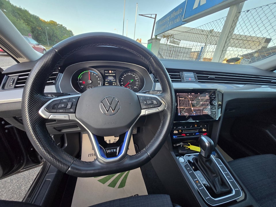 VW Passat 1,4 GTE DSG 4d