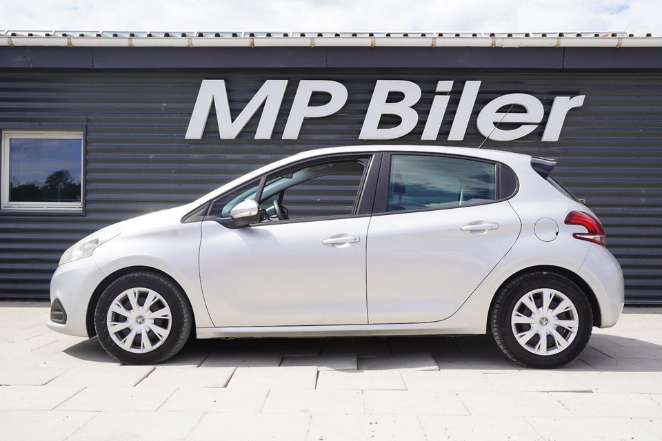 Peugeot 208 1,6 BlueHDi 100 Active 5d