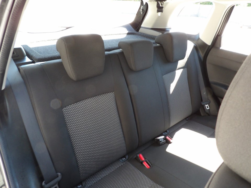 Suzuki Vitara 1,0 Boosterjet Club 5d