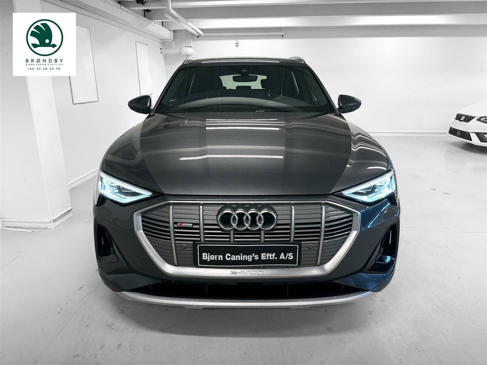 Audi e-tron 55 S-line quattro 5d