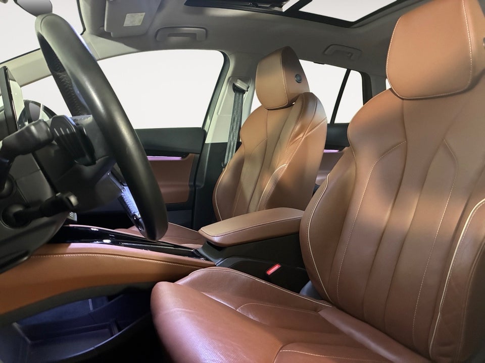 Skoda Enyaq 80x iV ecoSuite 5d