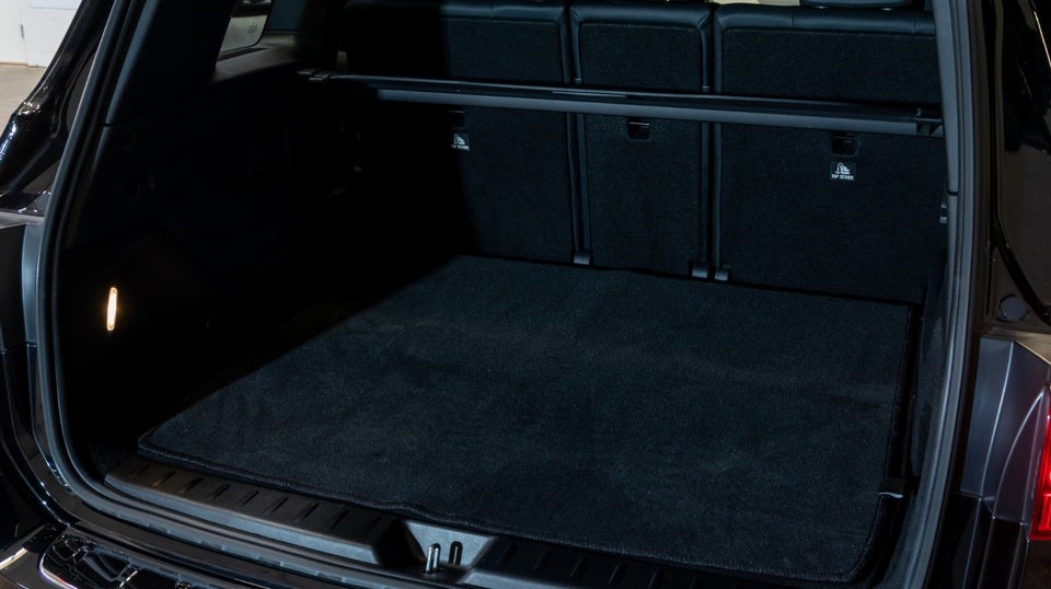 Mercedes EQB350 AMG Line 4Matic 5d