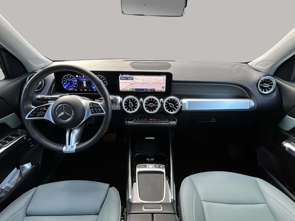 Mercedes EQB300 Progressive 4Matic 5d