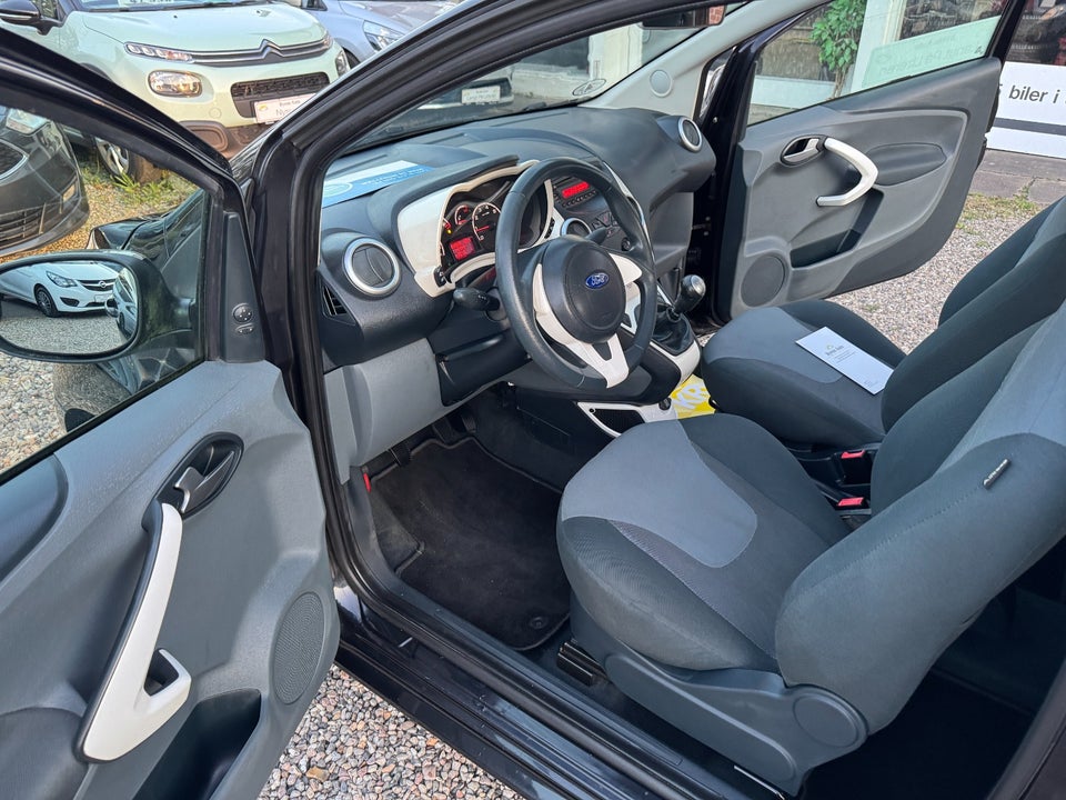 Ford Ka 1,2 Titanium 3d