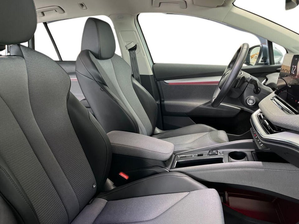 Skoda Enyaq 60 iV Loft 5d