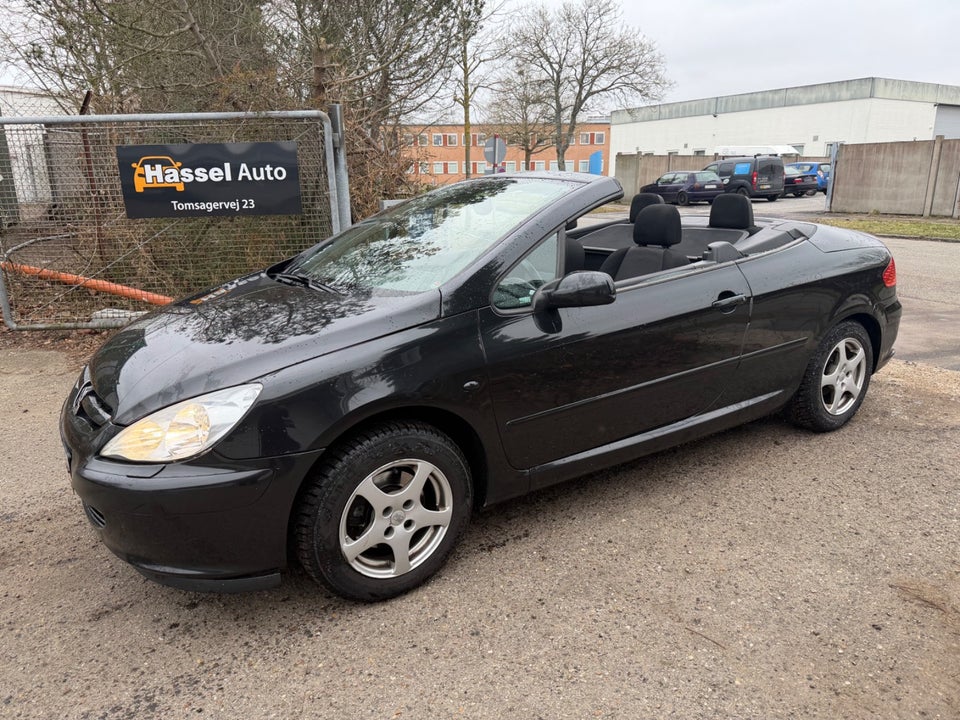 Peugeot 307 2,0 16V CC 2d