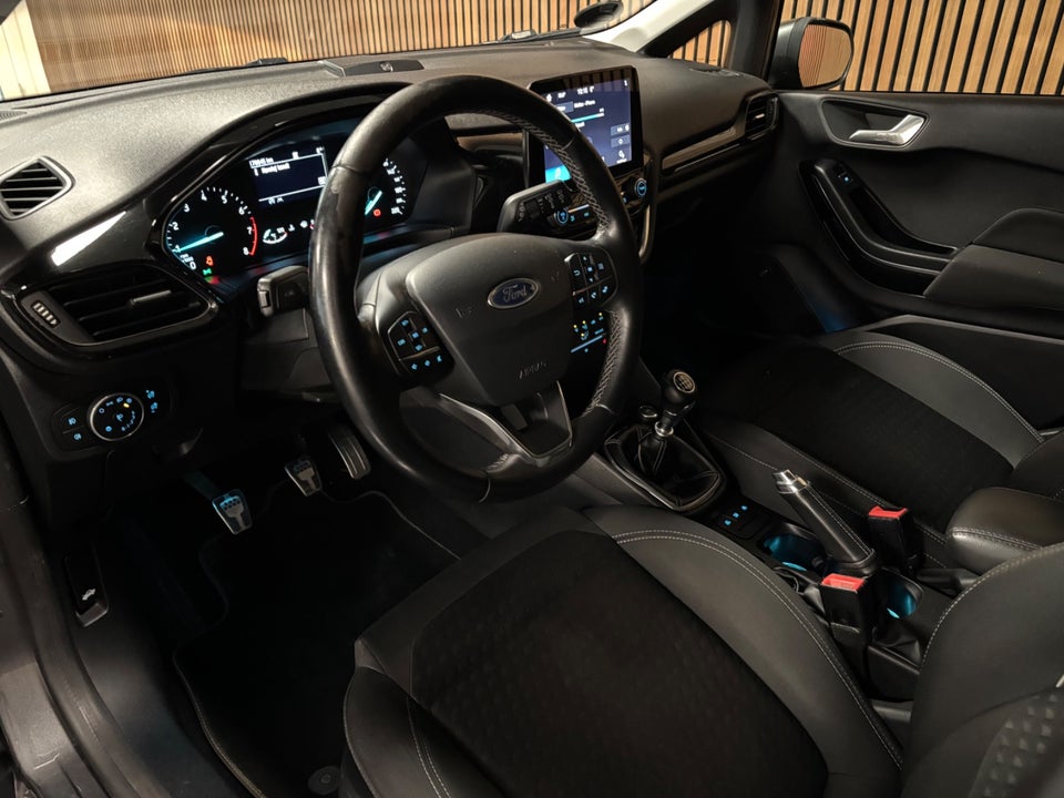 Ford Fiesta 1,0 EcoBoost Titanium 5d