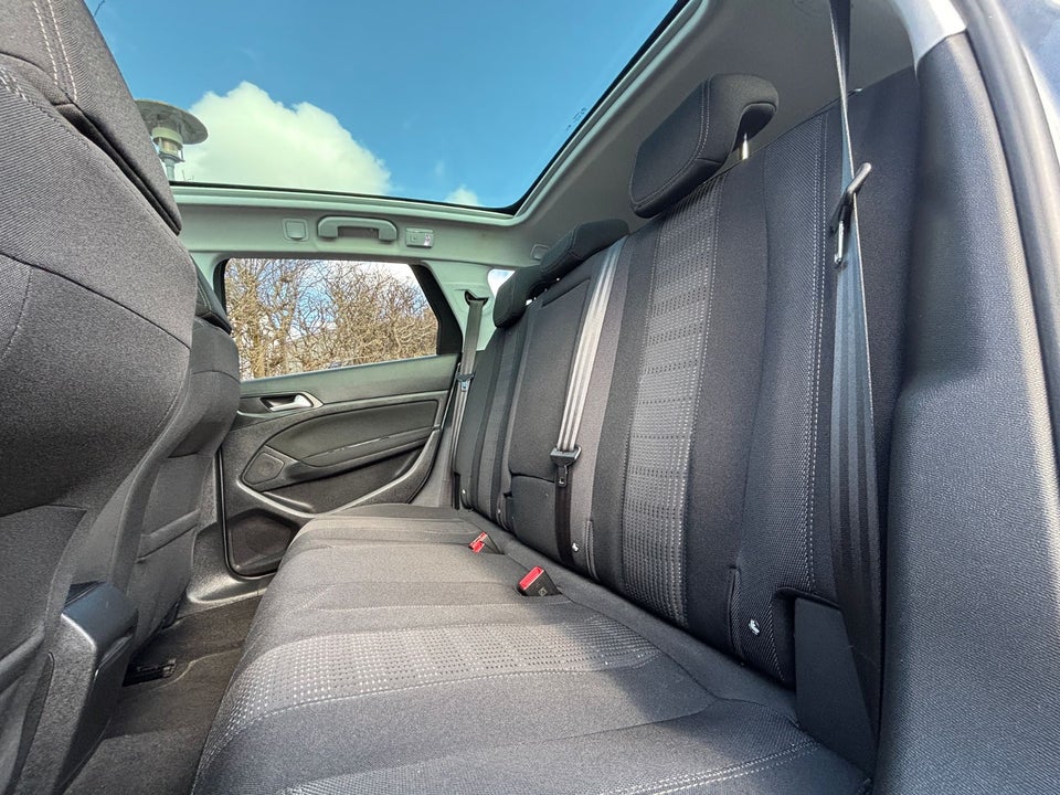 Peugeot 308 1,2 e-THP 130 Allure SW EAT6 5d