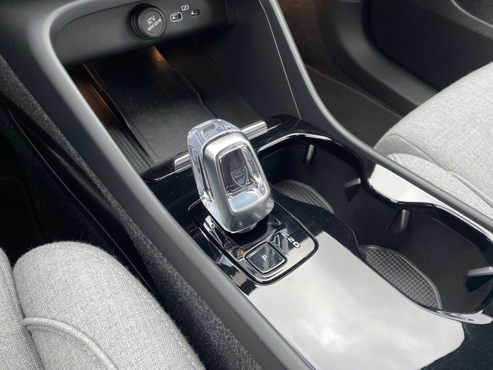 Volvo XC40 P6 ReCharge Plus 5d