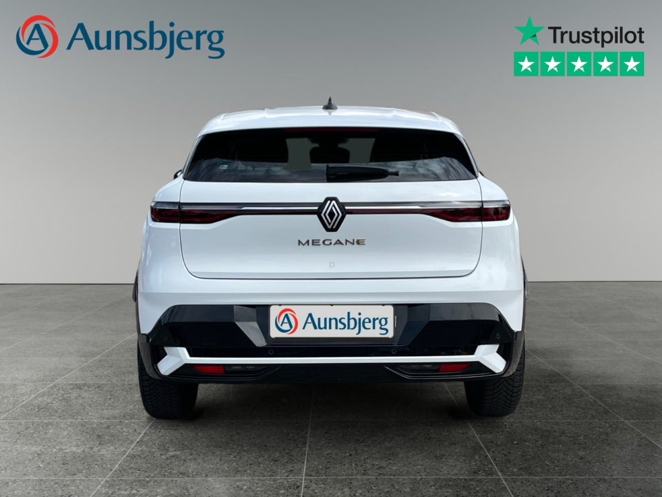 Renault Megane E-Tech 40 Equilibre 5d