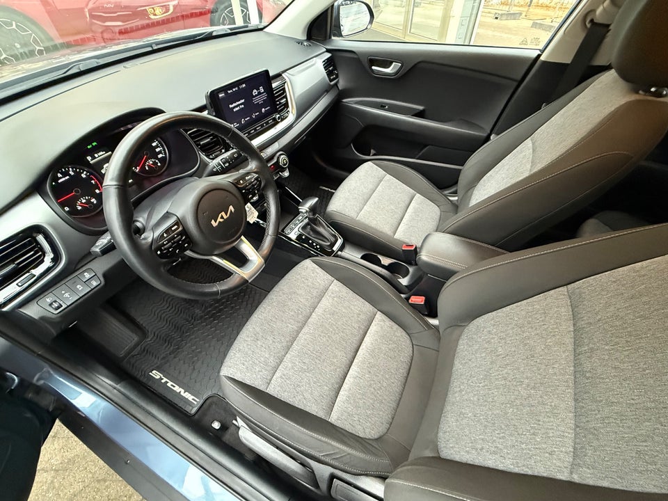 Kia Stonic 1,0 T-GDi mHEV Prestige Upgrade DCT 5d