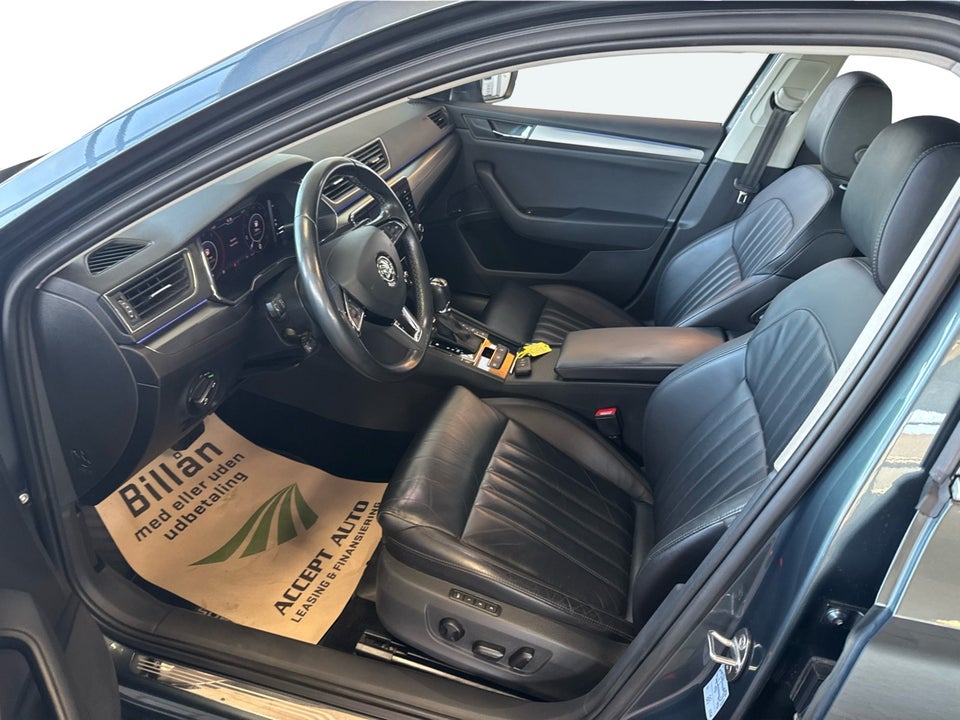 Skoda Superb 2,0 TDi 150 Style Combi DSG 5d