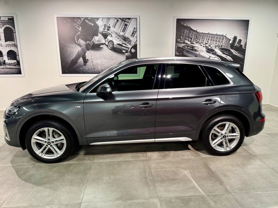 Audi Q5 50 TFSi e S-line quattro S-tr. 5d
