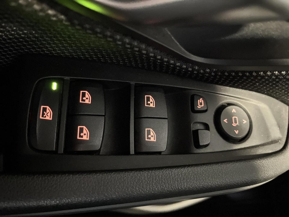 BMW 320d 2,0 Touring Connected aut. 5d