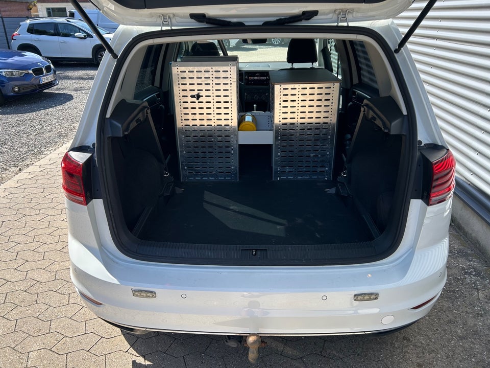 VW Golf Sportsvan 1,6 TDi 110 Comfortline DSG BMT 5d