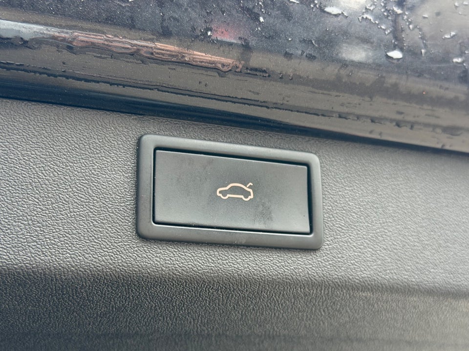 Skoda Enyaq 80 iV Founders Edition 5d