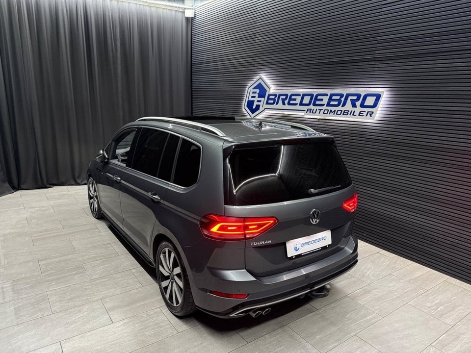 VW Touran 2,0 TDi 190 R-line DSG 7prs 5d
