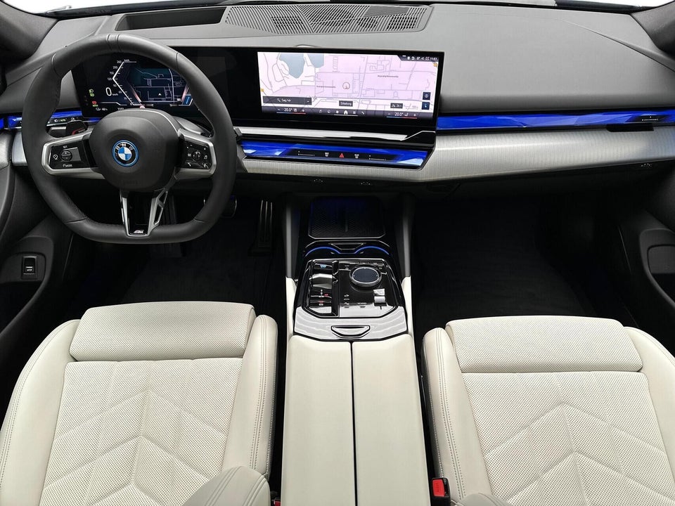 BMW i5 eDrive40 Touring Fully Charged M-Sport 5d