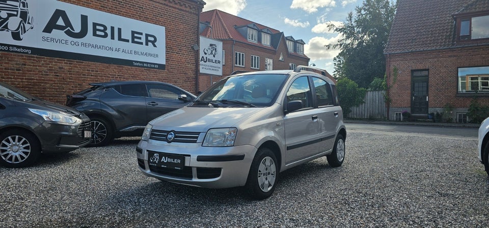 Fiat Panda 1,2 Dynamic 5d
