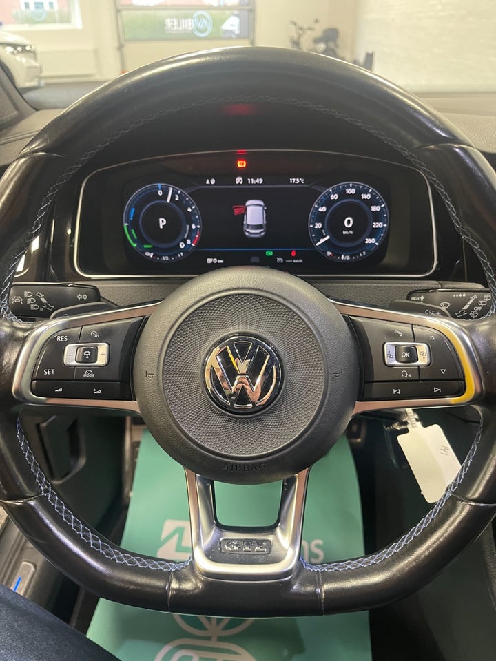 VW Golf VII 1,4 GTE DSG 5d