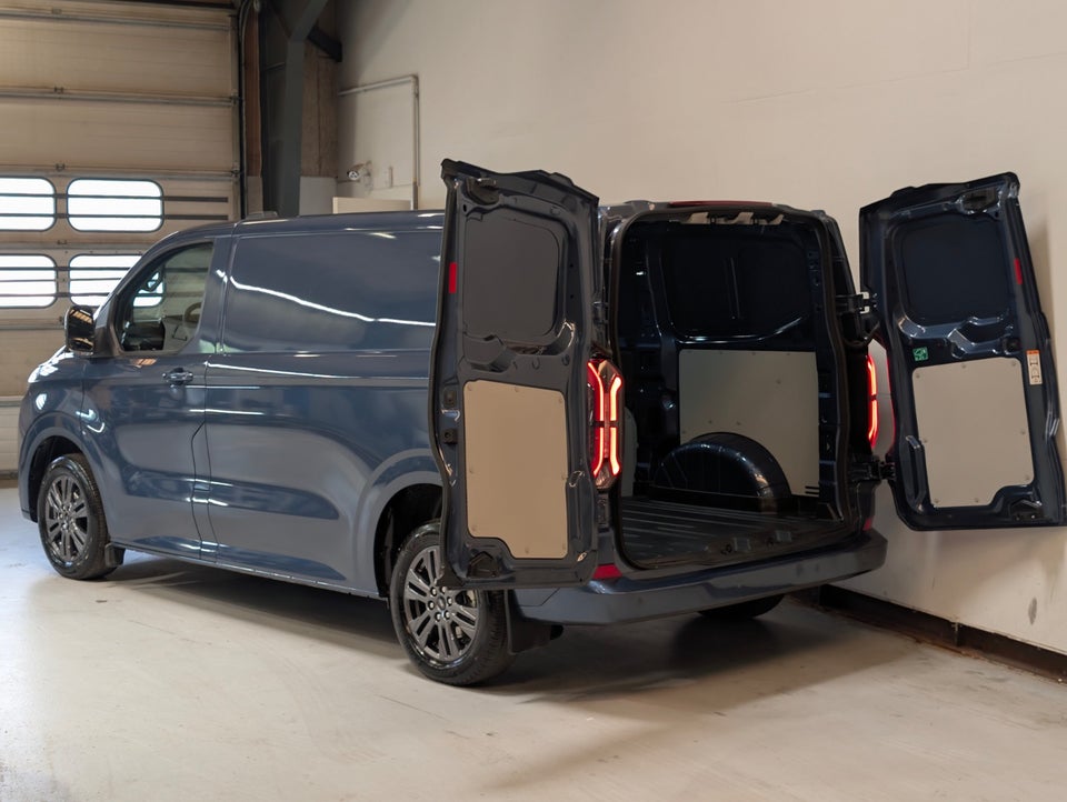 Ford E-Transit Custom 320 L1 71 Limited