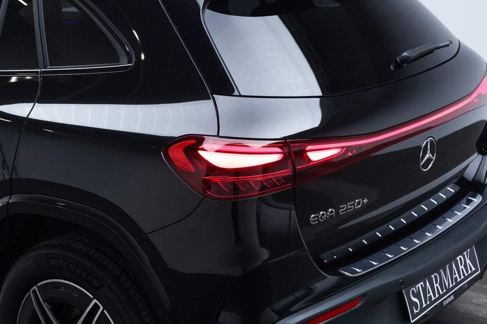 Mercedes EQA250+ AMG Premium 5d
