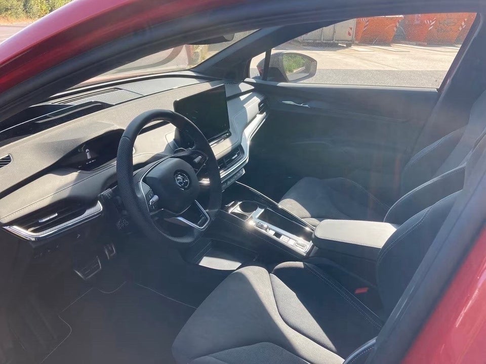 Skoda Enyaq 85 iV Sportline Maxx Coupé 5d