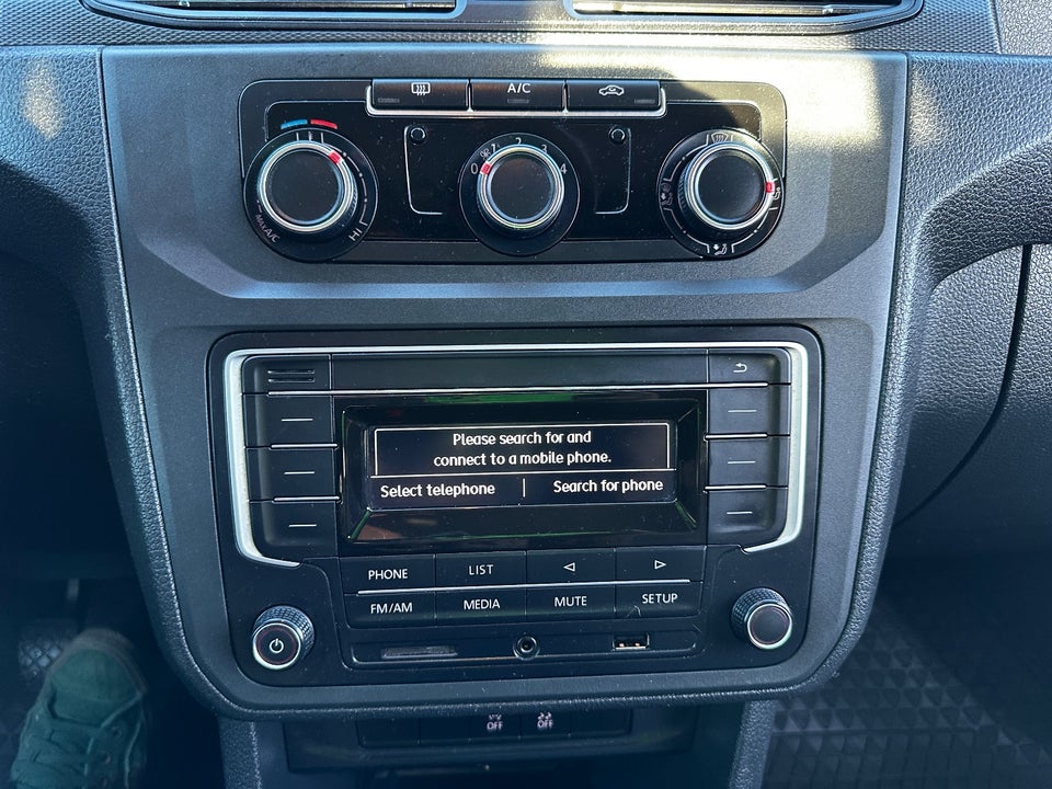 VW Caddy 2,0 TDi 102 BMT Van 4d