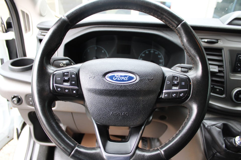 Ford Transit 350 L2 Chassis 2,0 TDCi 130 Db.Kab Trend FWD