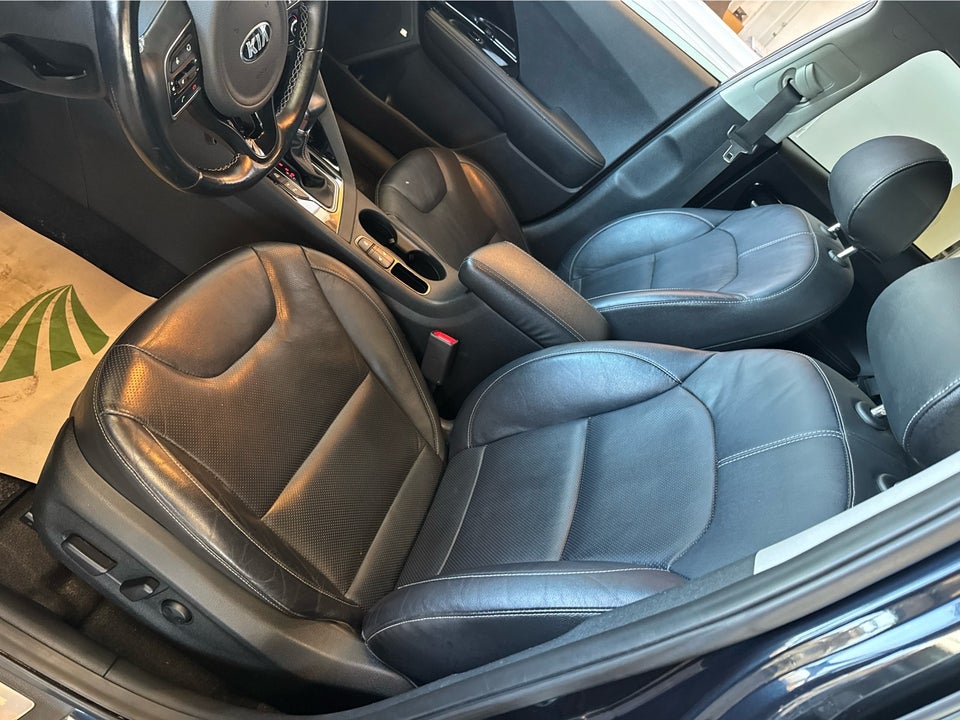 Kia Niro 1,6 PHEV Premium DCT 5d