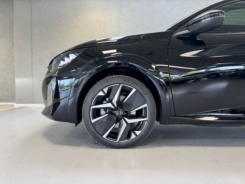 Peugeot e-208 54 GT Pack 5d