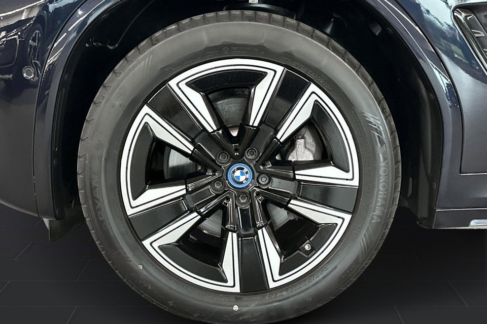 BMW iX3 Charged M-Sport 5d