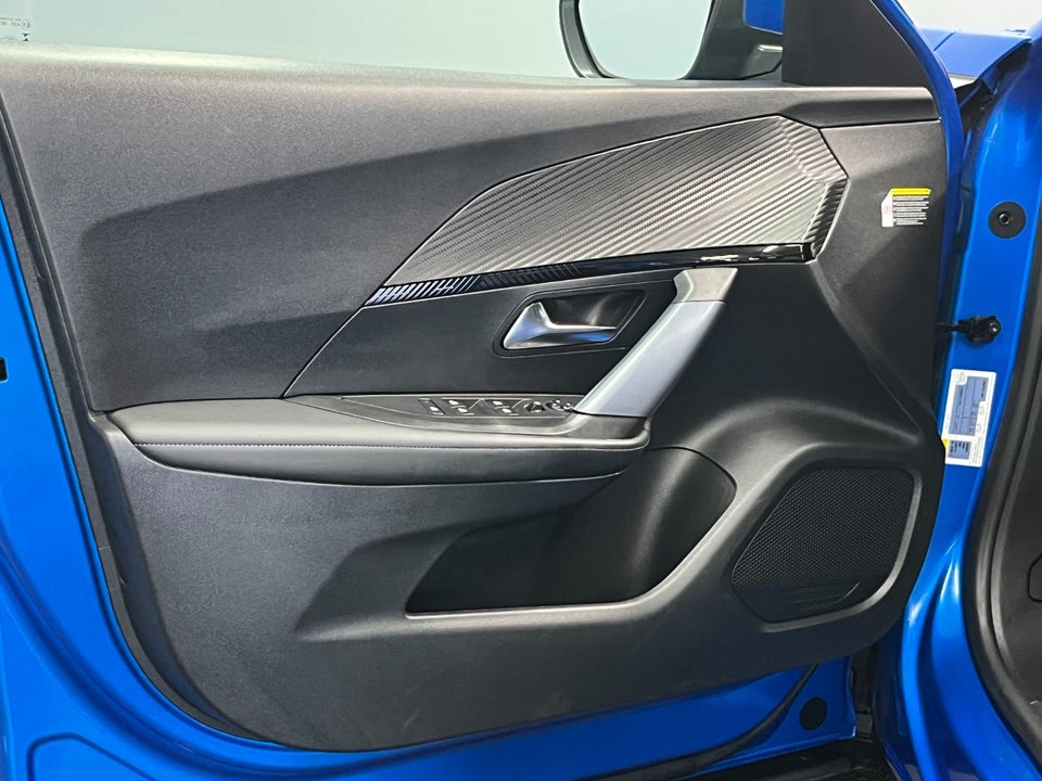 Peugeot 2008 1,2 PureTech 130 Allure Pack 5d